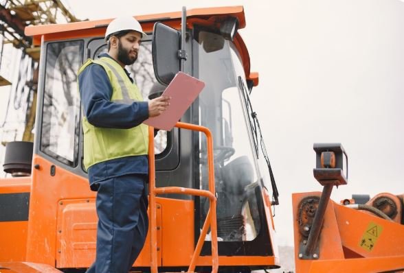 Understanding Forklift Parts and Their Role in Equipment Performance