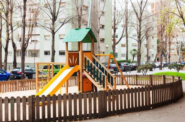 High-Quality Playground Structures for Parks, Schools, and Residential Outdoor Spaces